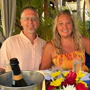 Meet your Posher, Amber skiles